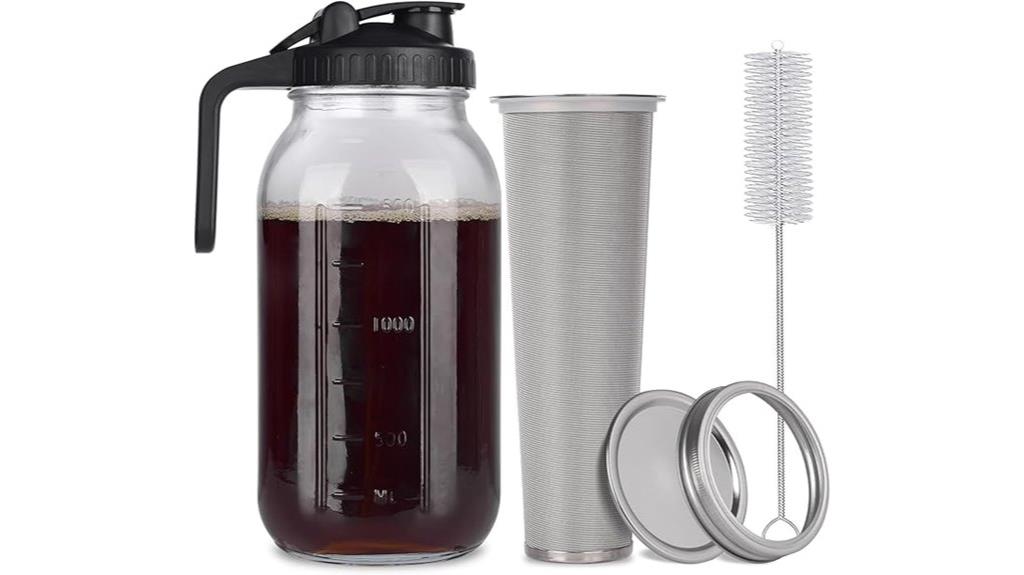 large capacity glass pitcher