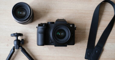 11 Best Creator Camera Cages for Mirrorless Bodies in 2026