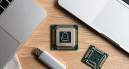 The Alpha 21264 CPU: NT's Greatest RISC (1998)